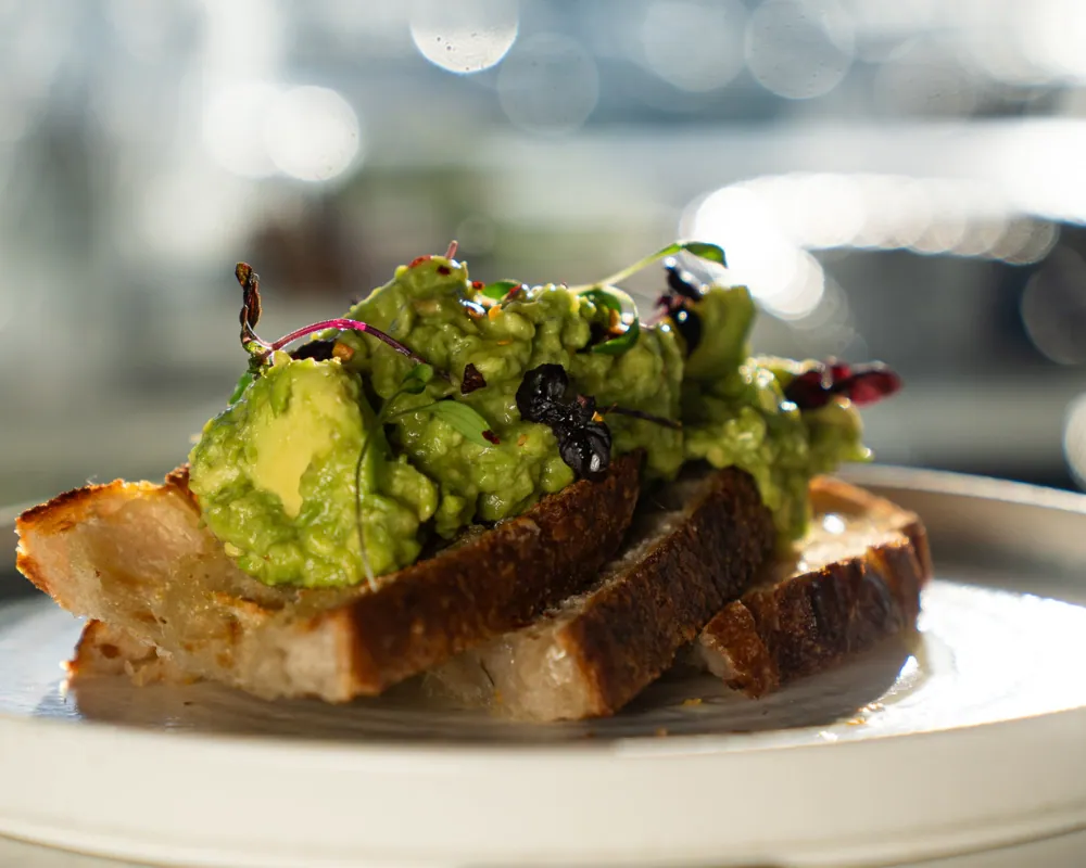 Breakfast at Banana Wharf